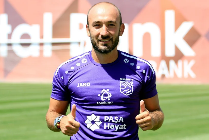 Qəbələdən ayrılan futbolçu Sumqayıtla müqavilə bağlayıb
