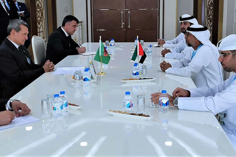 Туркменистан предлагает наладить взаимодействие с портами Дубая и Абу-Даби