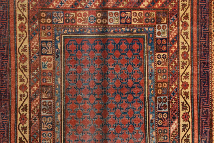 Ancient Azerbaijani rugs to be auctioned in Austria