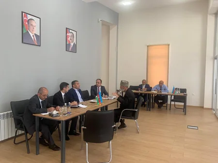 Dövlət Turizm Agentliyinin sədri İsmayıllıda vətəndaşları qəbul edib