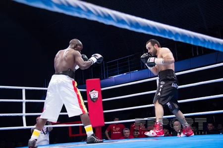 ​Azərbaycan boksçusu dünya çempionu olub - FOTO