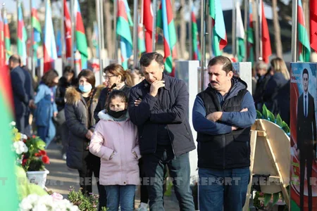 Zəfəri bəxş edənlər