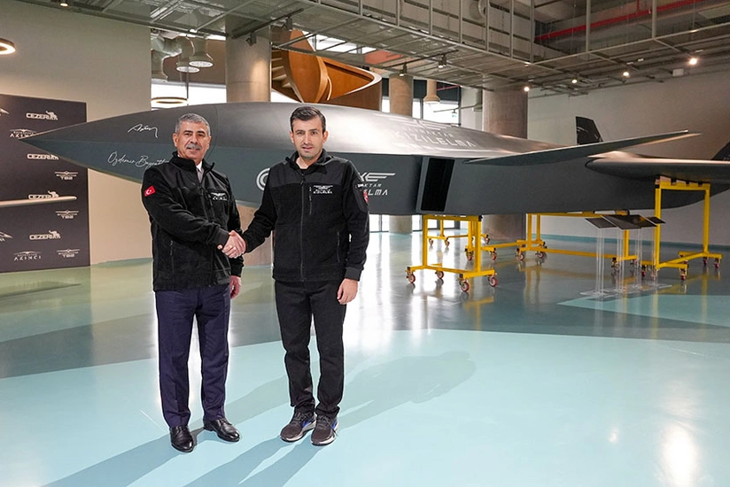 Azərbaycanın müdafiə naziri Selçuk Bayraktar ilə görüşüb