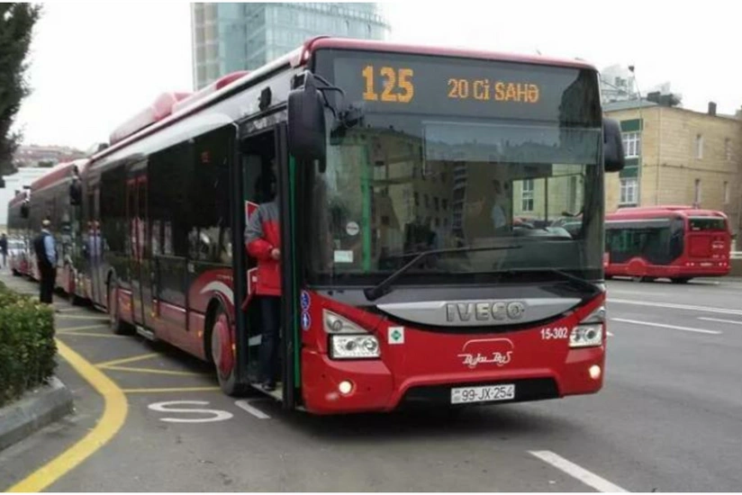 Bakıda iki avtobus toqquşub, 7 nəfər xəsarət alıb