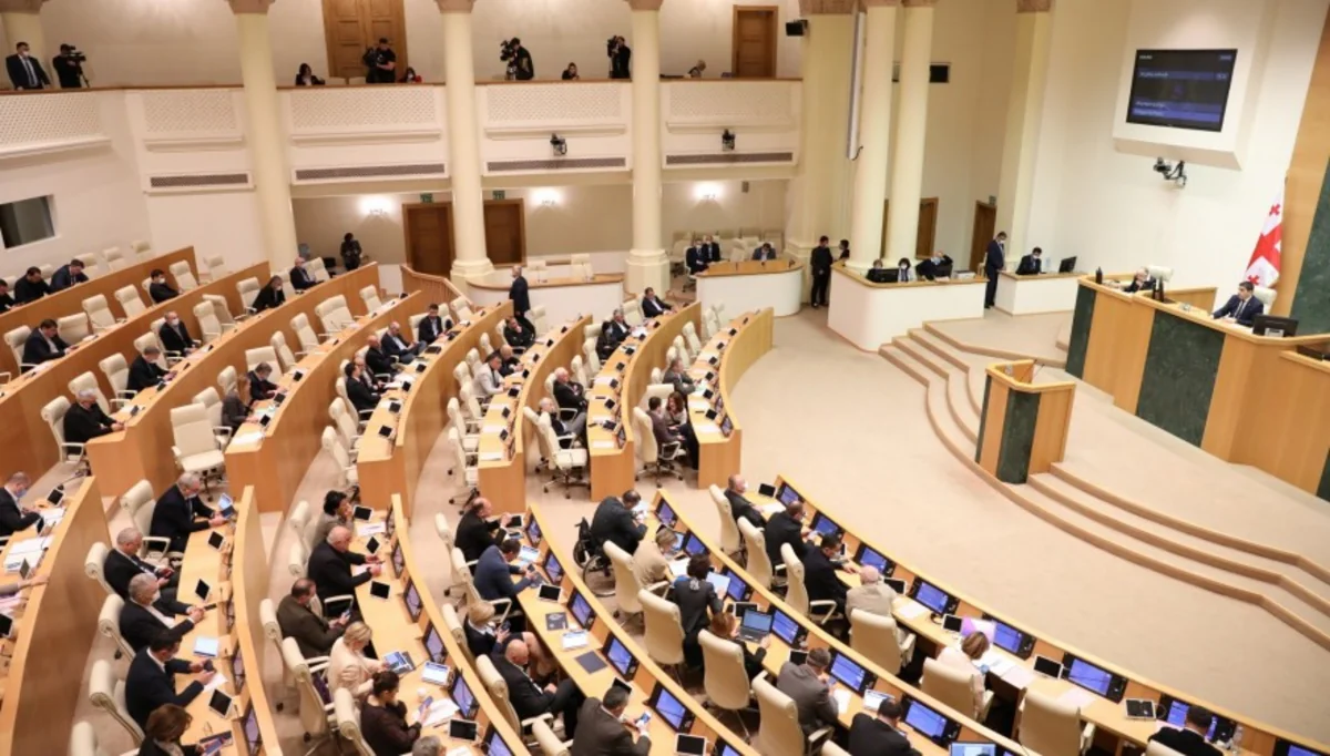 Делегация парламента Грузии едет в Украину