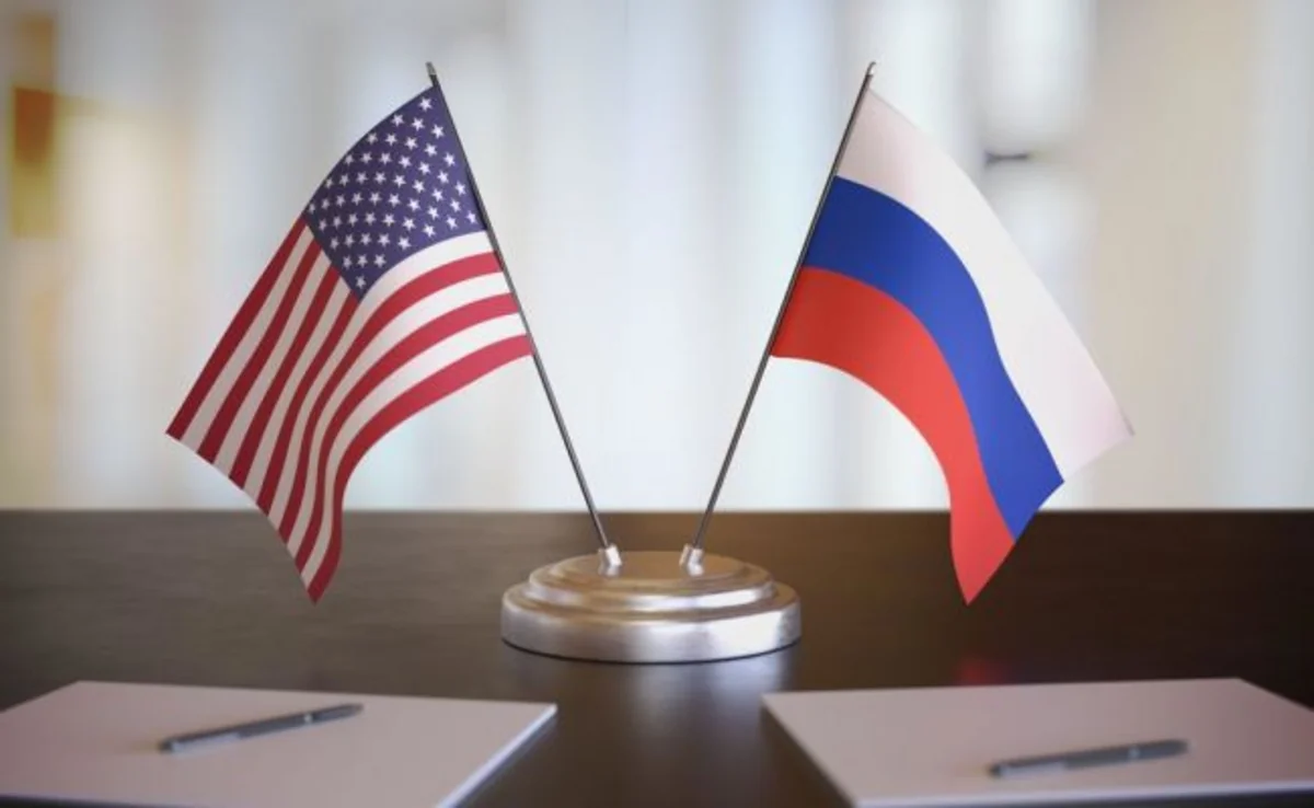 Пентагон: США сохраняют открытыми каналы связи с РФ