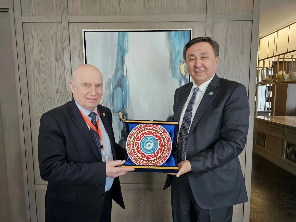 Bakıda MDB və TDT-dən olan müşahidəçilər missiyasının rəhbərləri arasında görüş keçirilib
