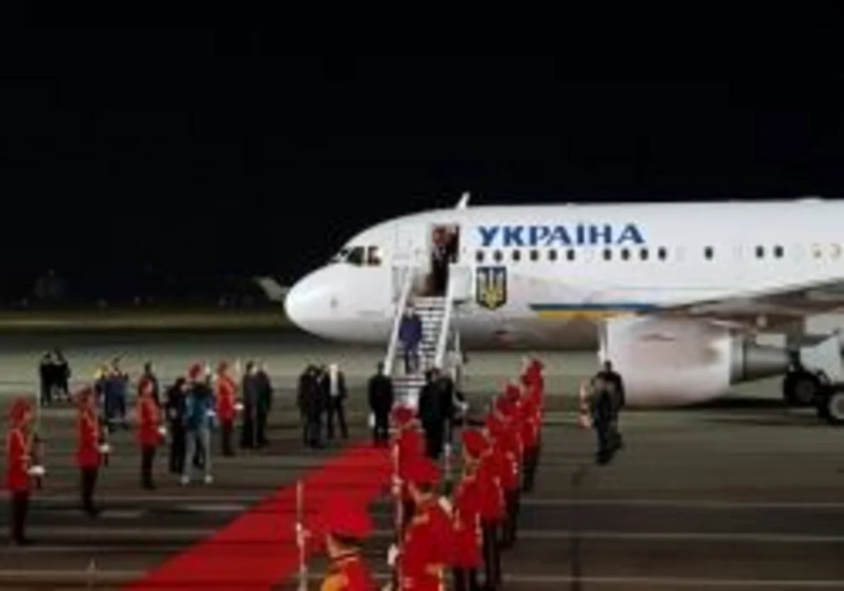 Ukraynanın baş naziri Vladimir Qroysman Gürcüstana səfərə gəlib