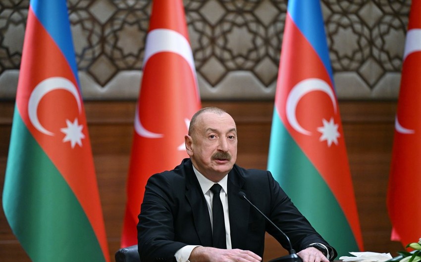 Prezident: Bakı-Tbilisi-Qars dəmir yolunun xüsusilə Türk dünyasını birləşdirmək üçün çox böyük faydası var