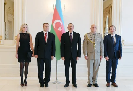 Prezident İlham Əliyev Çexiyanın yeni səfirinin etimadnaməsini qəbul edib - YENİLƏNİB