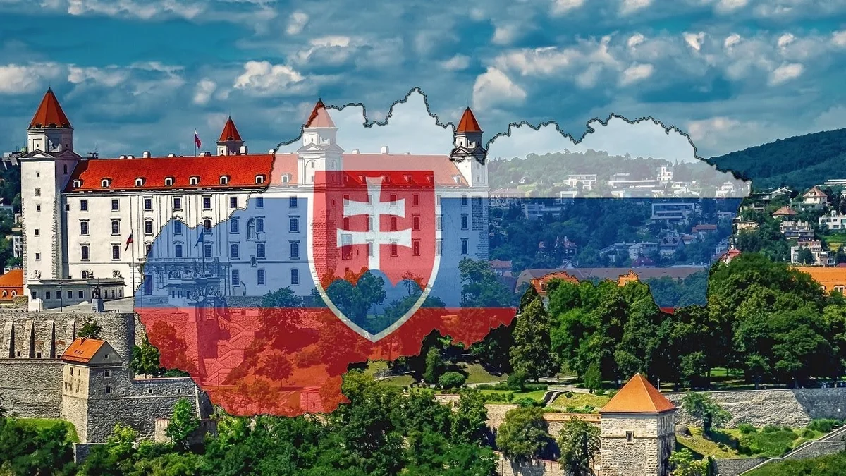 Slovakiyada kommunist partiyası cinayətkar təşkilat elan edilib