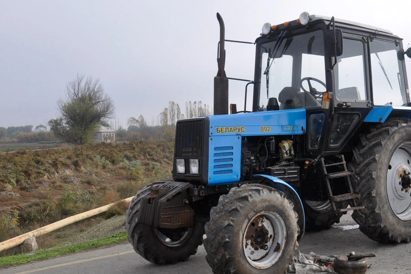 Cəlilabad sakini ehtiyatsızlıqdan  tanışını traktorla vuraraq öldürüb