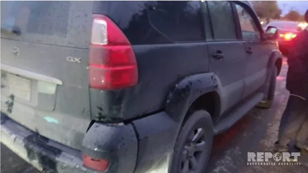 Kürdəmirdə QAZ-31 Toyota Pradoya çırpılıb - FOTO
