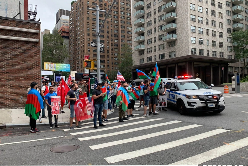 Article on Armenian Dashnaks’ violence against Azerbaijani community published in U.S.