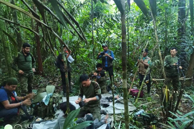Colombia plane crash: Four children found alive in Amazon after 40 days