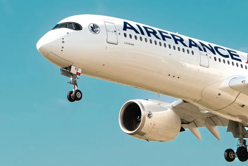“Air France” Beyruta uçuşları avqustun 8-nə qədər ləğv edib