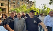 Ermənistanda arxiyepiskop Mikael Acapaxyan İstintaq Komitəsinə gəlib və saxlanılıb
