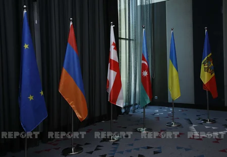 Cultural development strategies of three cities of Azerbaijan presented in Tbilisi