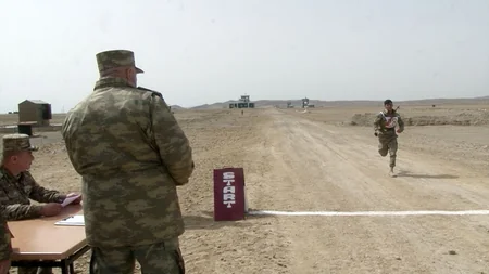 Azerbaijan Army holds paramilitary cross competition