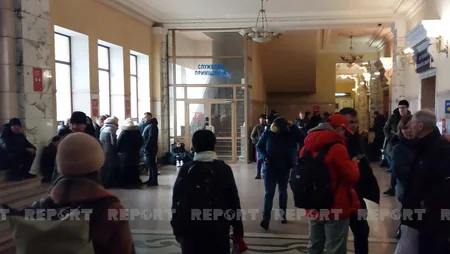 Kiyevdən 1200 azərbaycanlı Moldova istiqamətində yola salınıb - FOTOREPORTAJ