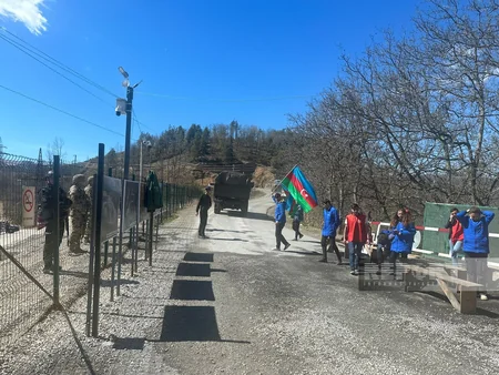 По дороге Ханкенди-Лачын беспрепятственно проехали 69 автомобилей миротворцев