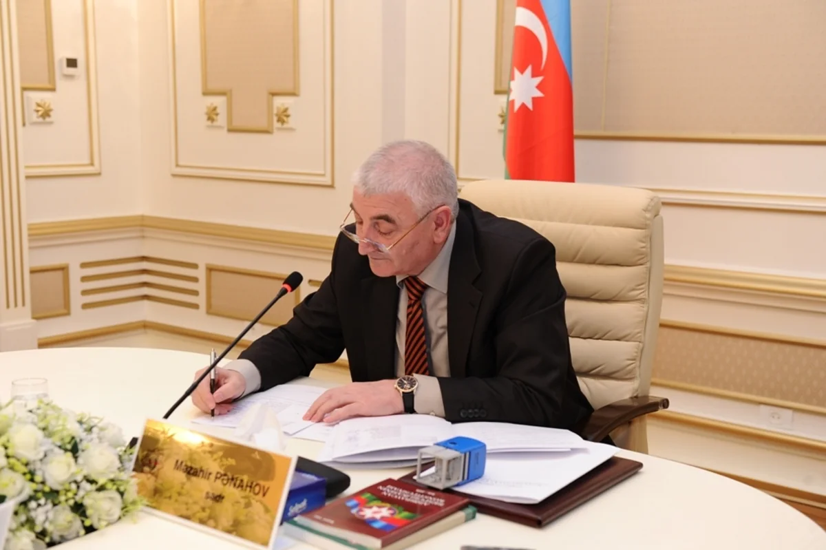 ​MSK parlament seçkilərinin yekunlarına dair protokolu Konstitusiya Məhkəməsinə təqdim edib - FOTO