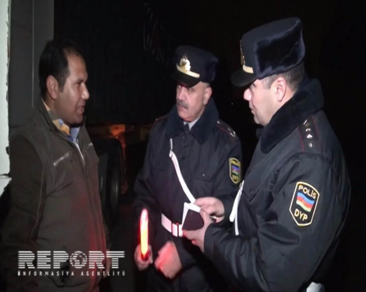 Astarada yol polisinin keçirdiyi reyd zamanı 50-ə qədər avtomobil saxlanılıb - FOTO