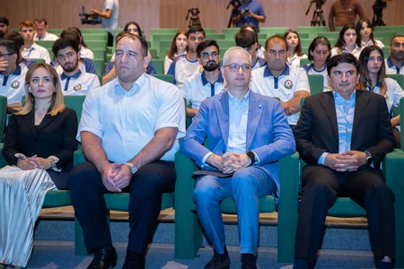 Dünya və Avropa çempionatlarına yola düşəcək paralimpiyaçılarla görüş keçirilib
