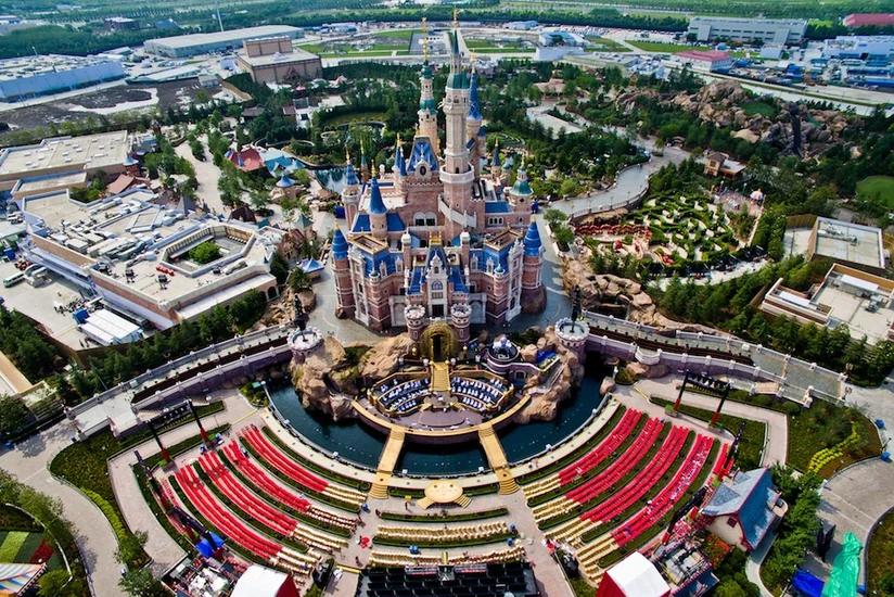 Шанхайский Disneyland закрыли из-за погодных условий