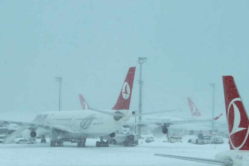 İstanbuldan 463 aviareys təxirə salınıb