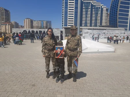 Члены семей шехидов посетили Парк военных трофеев 