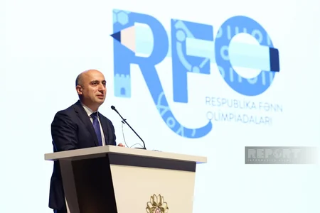 Respublika fənn olimpiadalarının qalibləri mükafatlandırılıb