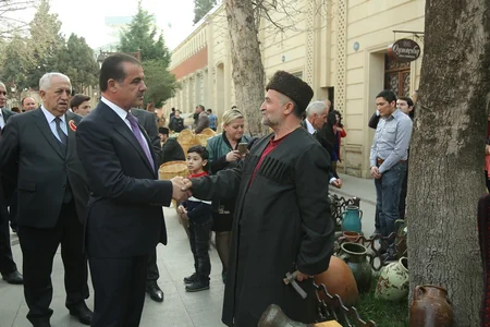 Gəncədə Novruz bayramı təntənəli şəkildə qeyd edilib