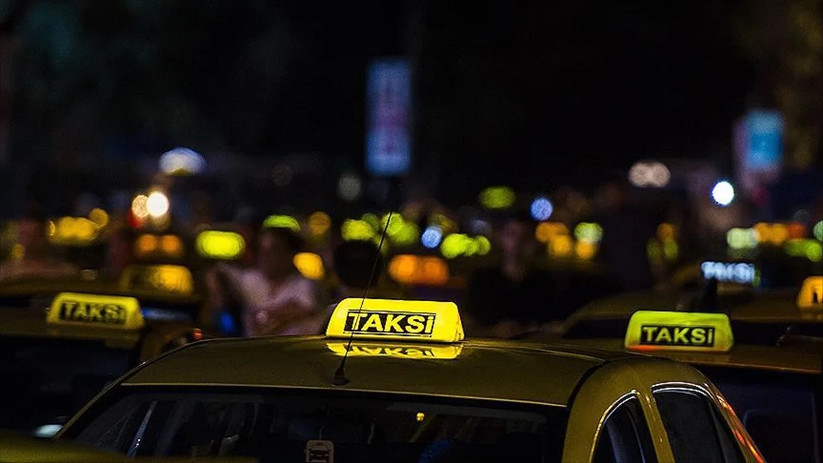 Azərbaycanda taksi kimi istifadə olunan avtomobillərə taksometr quraşdırılacaq