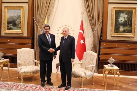Maduro Ərdoğana təşəkkür edib