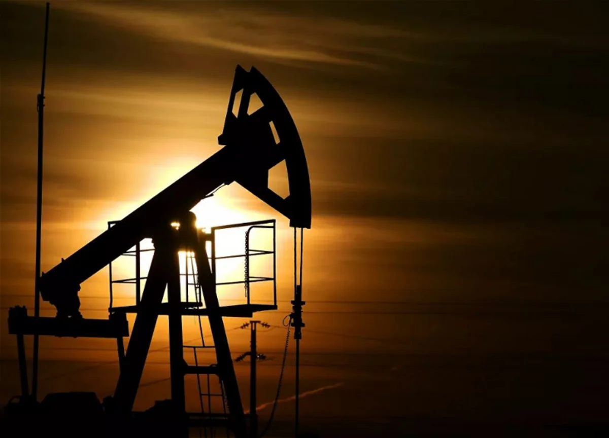 Цена Brent опустилась ниже $73 за баррель