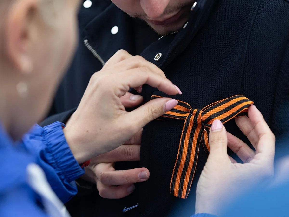 Moldovan police fine 103 people for wearing Georgian ribbon