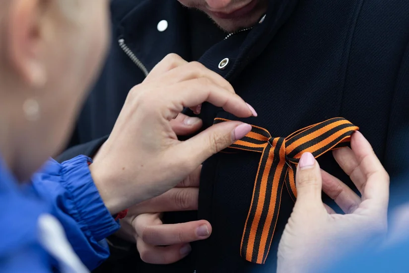 Moldovan police fine 103 people for wearing Georgian ribbon