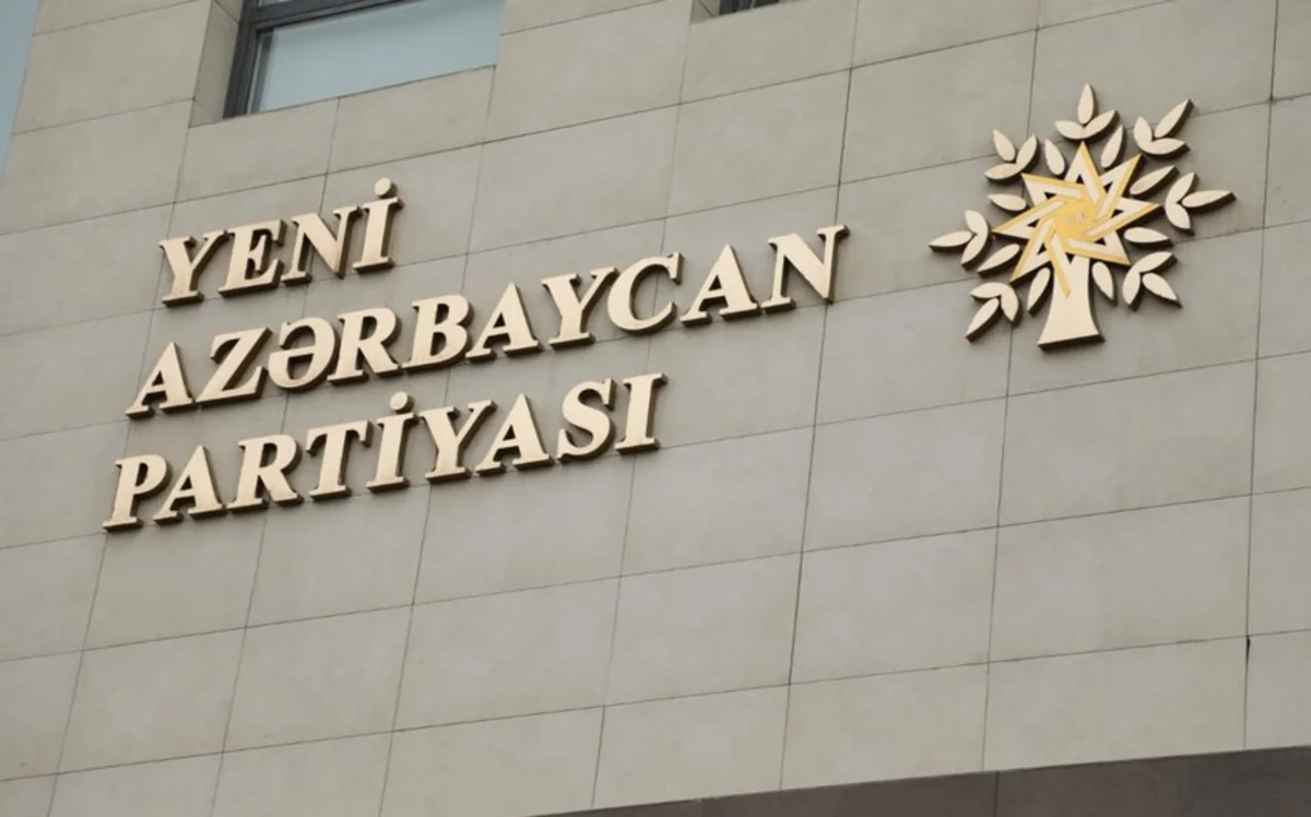 YAP Türkiyədə zəlzələdən zərərçəkənlərə humanitar yardım göndərib
