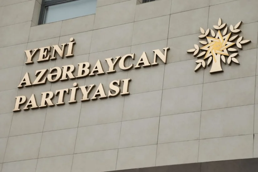 YAP Türkiyədə zəlzələdən zərərçəkənlərə humanitar yardım göndərib