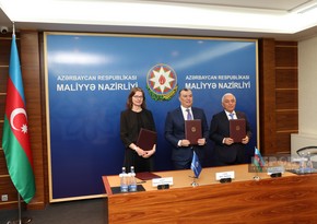 Azerbaijan signs $173.5M loan agreement with WB for renewable energy project