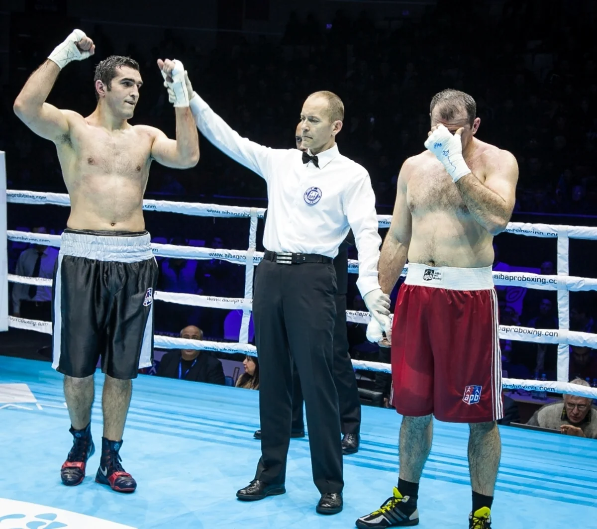 ​Bakıda Almaniya boksçusu Rio Olimpiadasına vəsiqə qazanıb