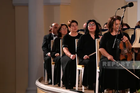 Fərhad Bədəlbəylinin ifasında konsert proqramı təşkil olunub
