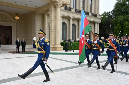 Tacikistan Prezidenti Emoməli Rəhmonun rəsmi qarşılanma mərasimi olub