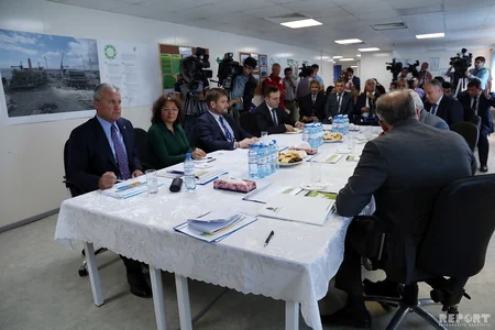 SOCAR prezidenti “Şahdəniz -2” layihəsi üzrə işlərin gedişi ilə maraqlanıb