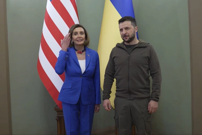 Zelensky meets Nancy Pelosi in Kyiv
