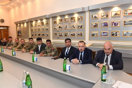 Dövlət Komitəsində Vətən müharibəsi iştirakçıları ilə görüş keçirilib