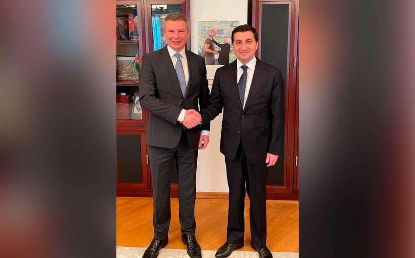 Hikmət Hacıyev Ukraynanın Azərbaycandakı səfiri ilə görüşüb
