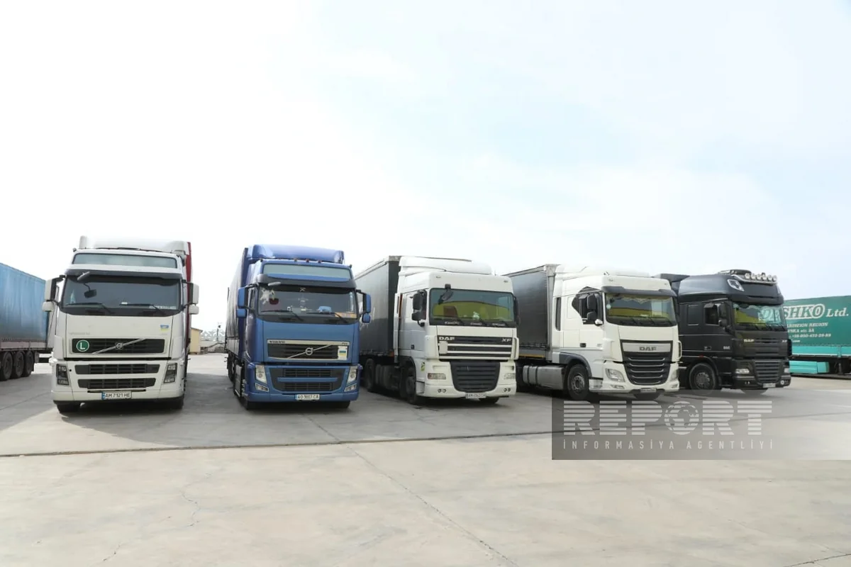 Azerbaijan sends another humanitarian aid to Ukraine