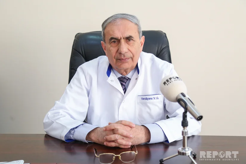 Baş travmatoloq: “Bu gün yeni doğulan uşaqların çoxu iməkləmədiyindən onurğa xəstəlikləri qaçılmaz olur” - MÜSAHİBƏ
